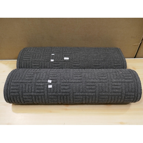 6192 - 2 x Multy Home Heavy Duty Entrance Mats *This Item Is Subject To Vat (327A-19,55)