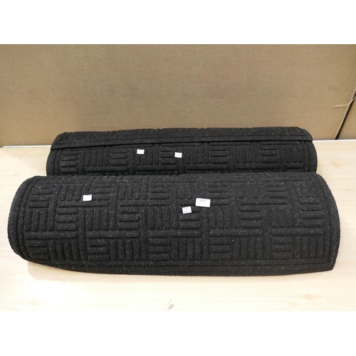 6193 - 2 x Multy Home Heavy Duty Entrance Mats *This Item Is Subject To Vat (327A-57,58)