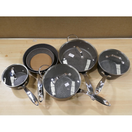 6224 - The Rock Zero Black Cookware, Original RRP £99.99 + Vat *This Item Is Subject To Vat (327A-32)