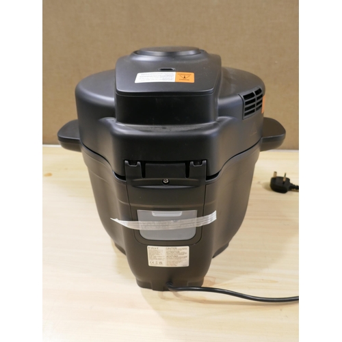 6225 - Instant Pot One Lid 6.2L , Original RRP £159.99 + Vat *This Item Is Subject To Vat (327A-21)