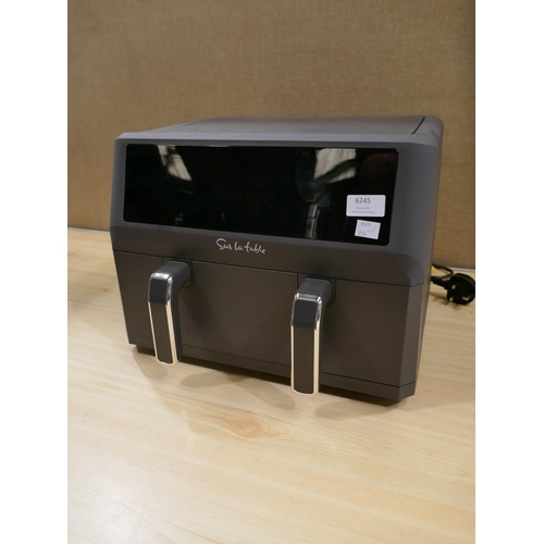 6245 - Sur La Table Air Fryer *This Lot Is Subject To Vat (327A-244)