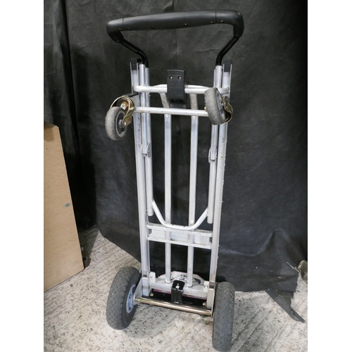 6271 - Cosco 3 In 1 Hand Truck - Damaged *This Item Is Subject To Vat (327A-38)