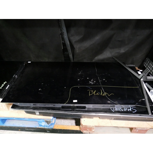 6287 - Large quantity of broken tvs including: LG, Tcl, Toshiba Hisense - All Damaged *This Item Is Subject... 