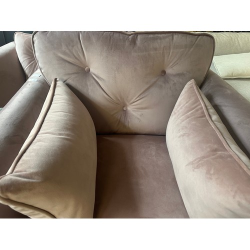 1463 - A lilac/pink Hoxton armchair