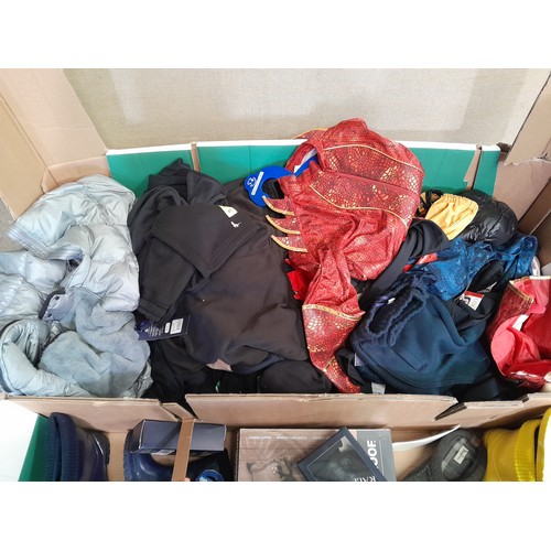 6300 - Small Pallet of mixed clothing inc Ralph Lauren, Jack Wills, Etc (321-600) *This lot is subject to V... 