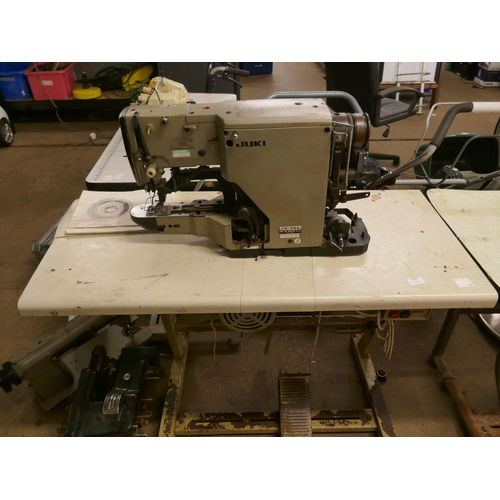 2154 - A Juki LK-982 sub-class 5 industrial Bartek sewing machine