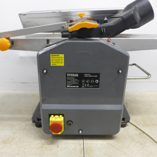 2029 - A Titan TTB579PLN 1500W, 230-240v jointer planer