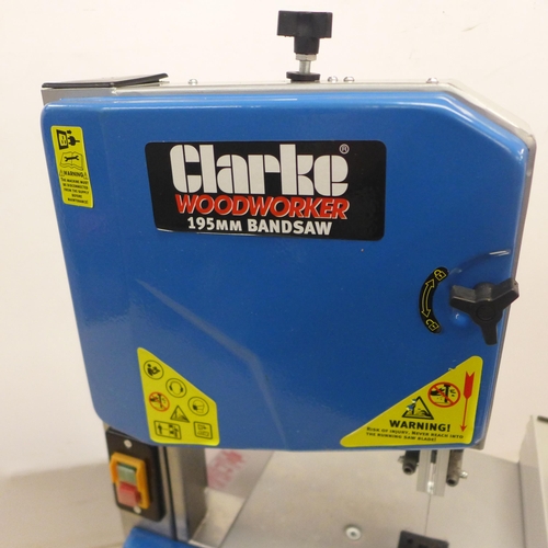 2030 - A Clarke woodworker CBS205, 195mm bench band saw