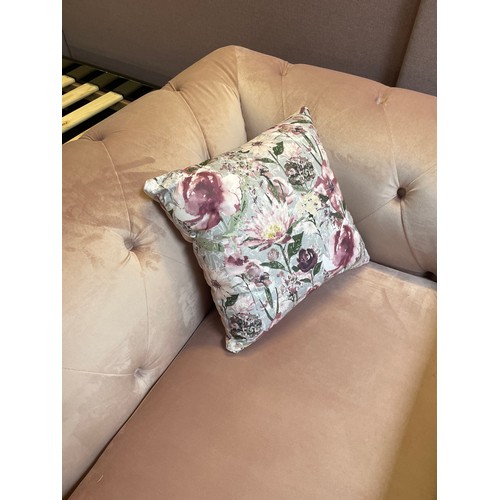 1368 - A lilac velvet cuddle chair, brand new RRP £919