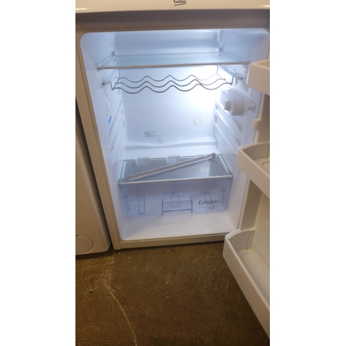 2142 - A Beko ULB84AFW under counter fridge