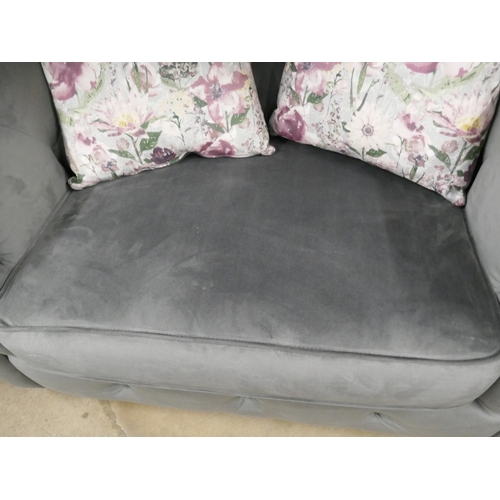 1404 - A charcoal velvet Chesterfield two seater sofa and loveseat, ex display RRP £1838