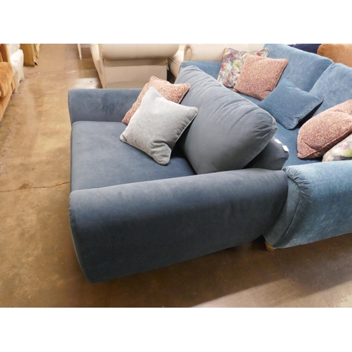 1428 - A petrol blue velvet two seater sofa with contrasting scatter cushions, brand new