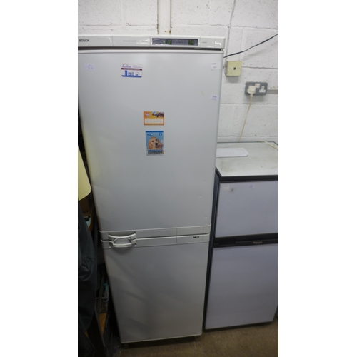 2145 - A Bosch FD7707 50/50 tower fridge freezer