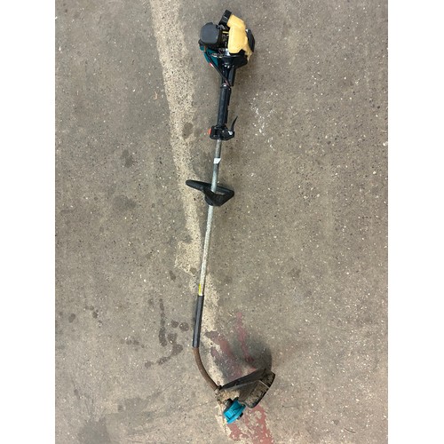 2146 - Two petrol strimmers - a Makita RST210 and a Spear and Jackson SBC33N1  * Police repossession