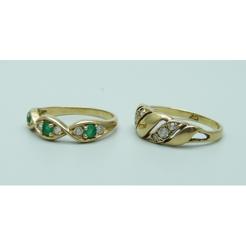 1001 - Two 9ct gold rings, 3.8g, L and N