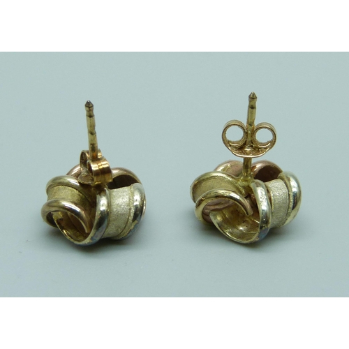 1040 - A pair of 9ct gold knot earrings, 3g