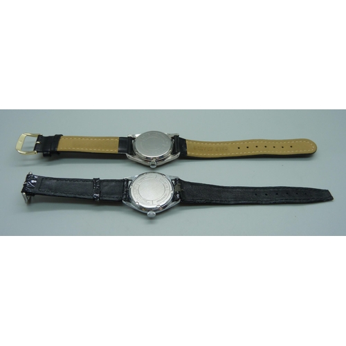 1067 - Two vintage wristwatches; Record de Luxe and Charles Bright