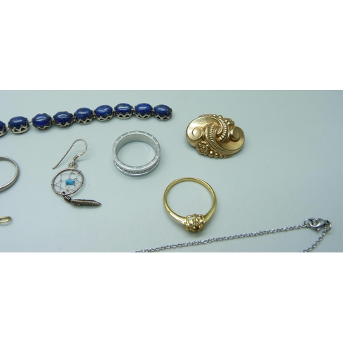 1077 - A small 9ct gold pendant and gem set jewellery, etc.