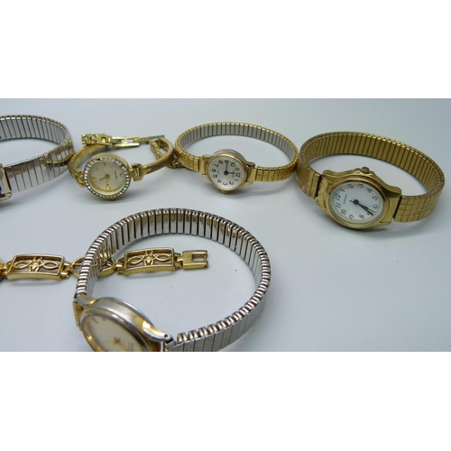 1082 - Lady's wristwatches