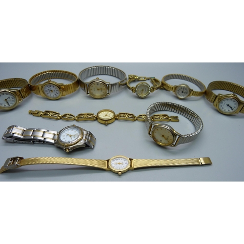 1082 - Lady's wristwatches