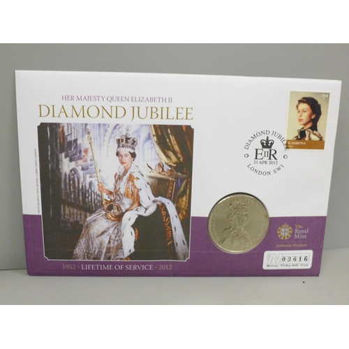 612 - A Queen Elizabeth Diamond Jubilee £5 coin cover