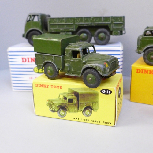 657 - Five original Dinky Toys military vehicles including, Ambulance, a 10-ton Army Truck, Austin Champ e... 