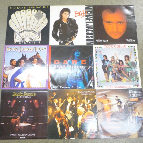 712 - A box of LP records, 1970s & 1980s including Elkie Brookes, Elaine Paige, Phil Collins, Neil Diamond... 