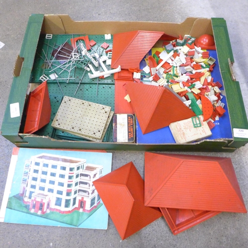 720 - Two boxes - Bayko including a set and Minibrix