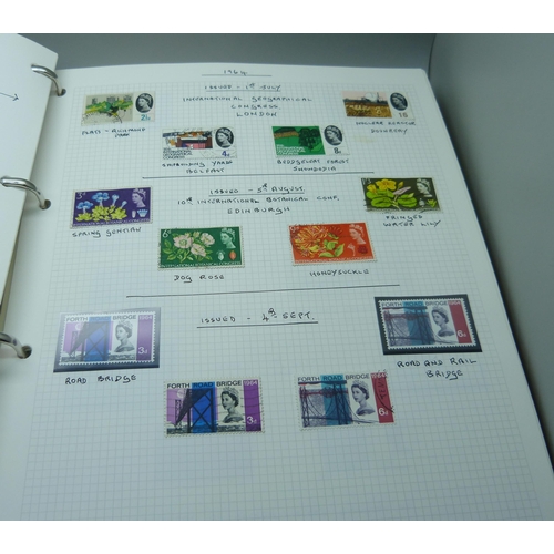 722 - Stamps; Great Britain 1999-2010 collection of commemorative issues in three albums, most issues pres... 