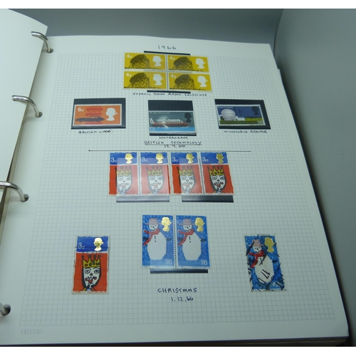 722 - Stamps; Great Britain 1999-2010 collection of commemorative issues in three albums, most issues pres... 