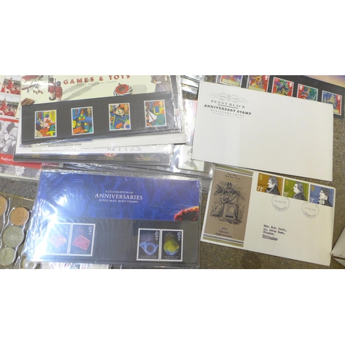 724 - The Turner Bicentenary medallic first day cover, thirty seven first day covers, eighteen Royal Mail ... 