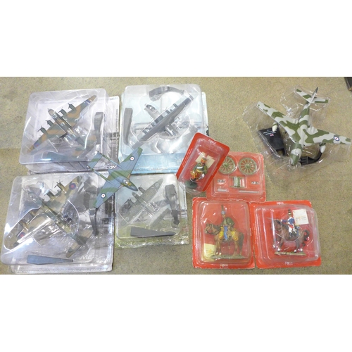 752 - Five boxed model aircraft, one loose, (loose a/f)