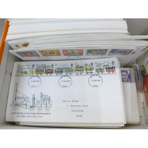 761 - A collection of first day covers, 1980s and 1990s