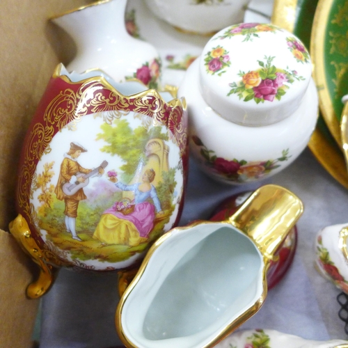 771 - A box of china including Royal Albert Old Country Roses, Limoges, etc. **PLEASE NOTE THIS LOT IS NOT... 