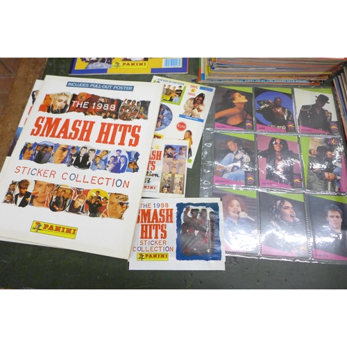 776 - A collection of Smash Hits magazines from 1987 to 1991, (fortnightly issues for 15-7-87 to 28-7-87, ... 