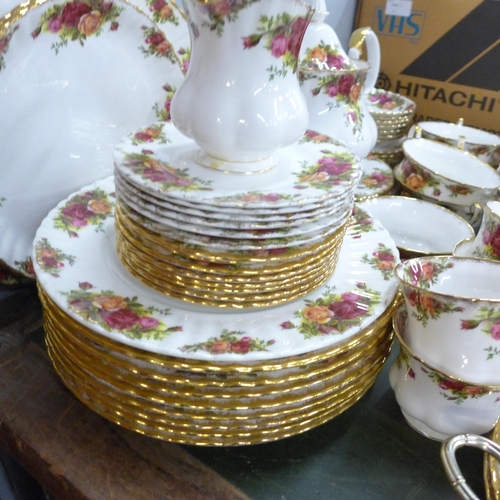 776A - A collection of Royal Albert Old Country Roses, six setting tea and dinner service, includes cake st... 