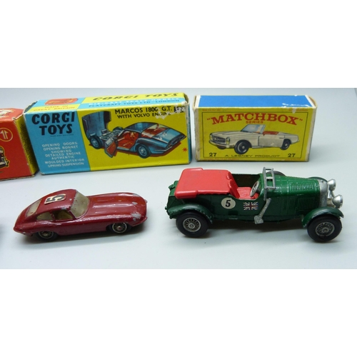 816 - A Lesney 'E' Type Jaguar, a Dinky Toys Volkswagen 1600 TL, Model of Yesteryear by Lesney, and three ... 