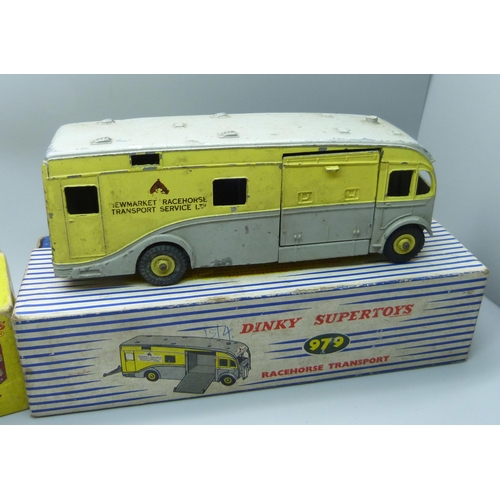 822 - Two Dinky Supertoys, 979 Racehorse Transport, one horse, and 936 Leyland 8-Wheeled Chassis, boxed