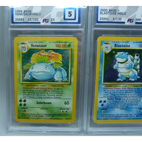 829 - Two Pokégrade Pokemon cards - 2000 base II Blastoise Holo grade 6 and 1999 base Venwaur holo grade 5