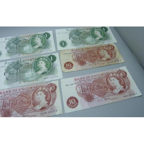 844 - Four ten shilling notes and five £1 notes