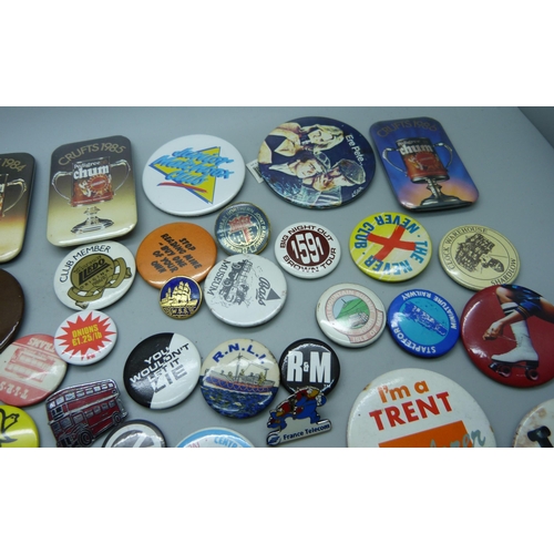 911 - A collection of vintage pin badges, over 50