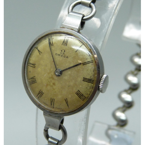 936 - A lady's Omega wristwatch