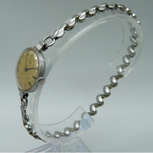 936 - A lady's Omega wristwatch