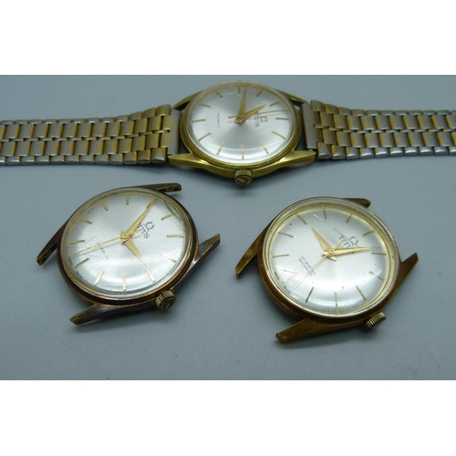 940 - Three Titus wristwatches