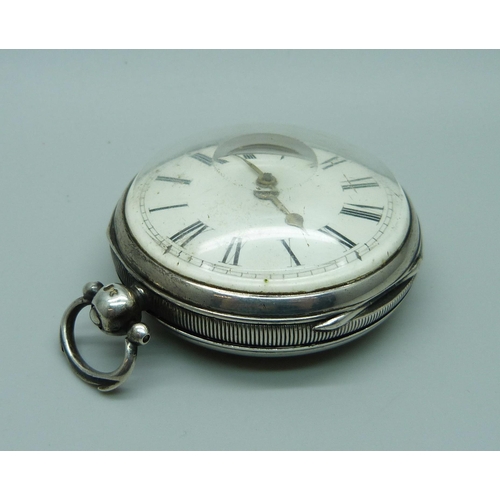 943 - A silver fusee pocket watch, London 1839, (chain broken)