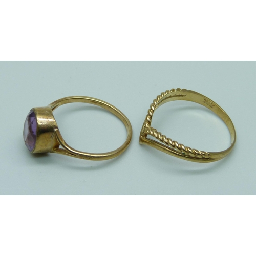 990 - Two 9ct gold rings, 3.3g, L/M and O/P