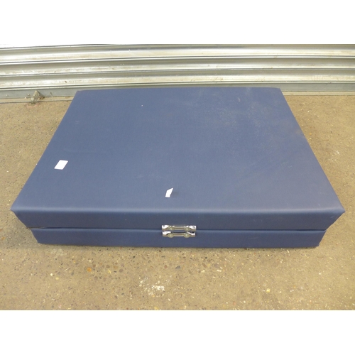 2343 - A massage table - approx 2m in length