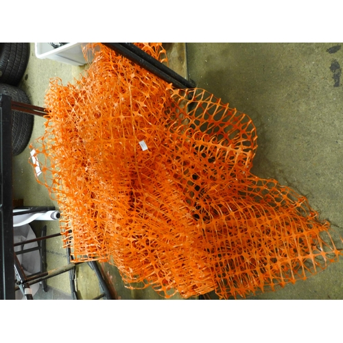 2344 - A large quantity of orange netting