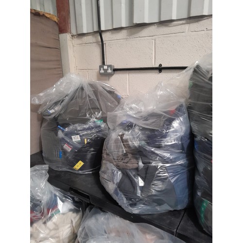 6274 - Large quantity of mixed clothing including Puma, English Laundry, etc. (327A-611) *This lot is subje... 