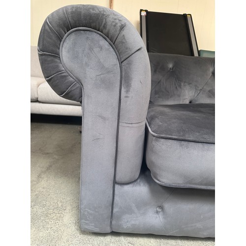 1538 - Stone leather Chesterfield two seater sofa RRP £1379 - damaged, and a grey velvet three seater Chest... 